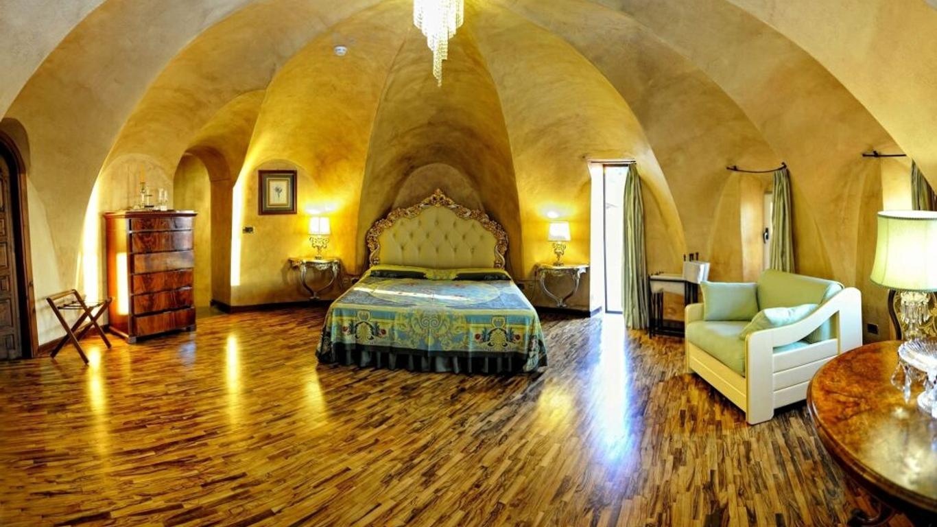 Hotel Porto Pirgos