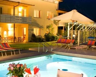 Garden Residence - Lana - Piscina