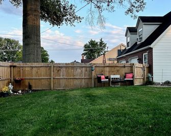 Quaint studio loft apartment on Eastside - Washington