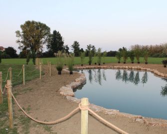 아그리투리스모 바사니네 - 몬티셀리 돈지나