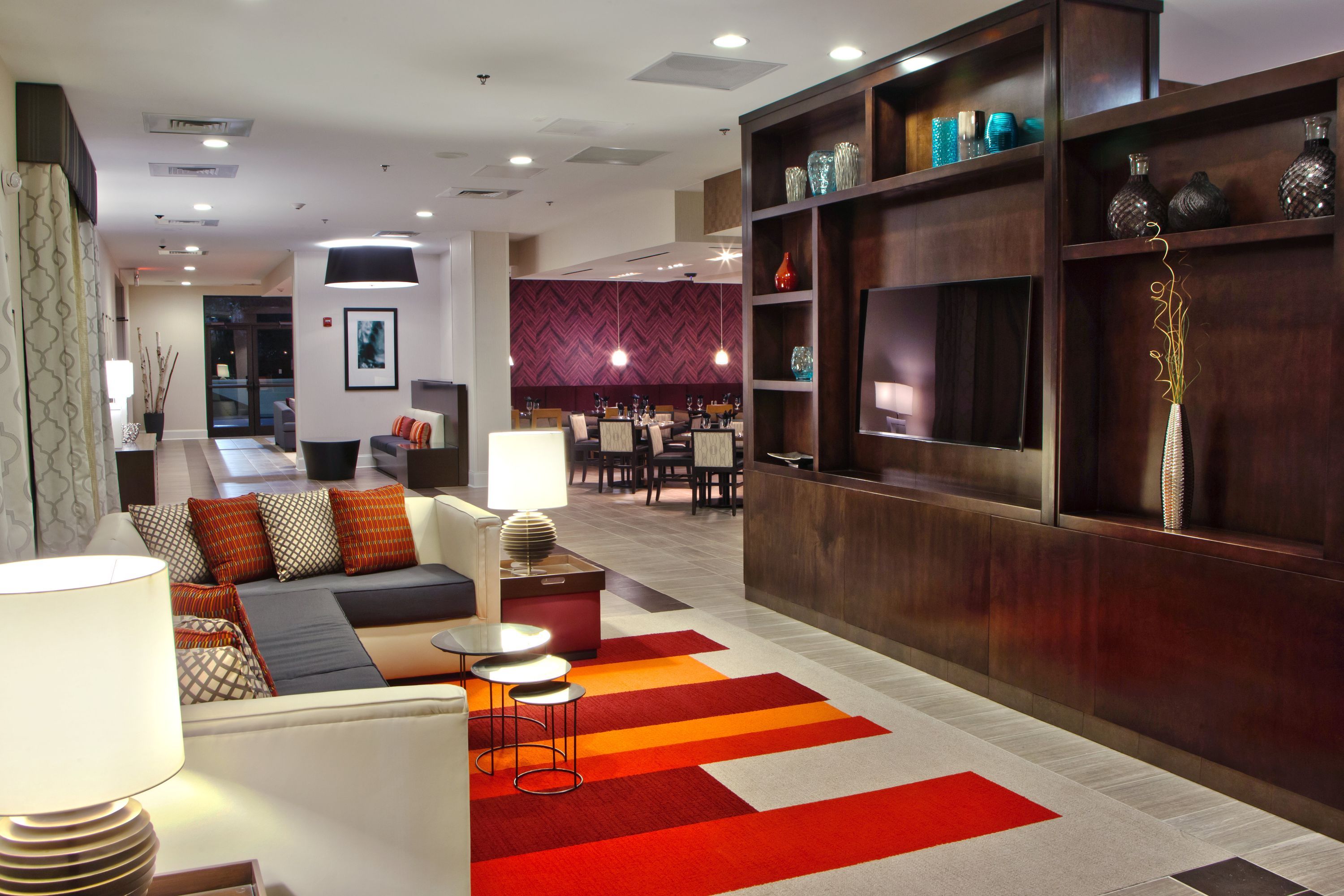 Holiday Inn Charlotte-Airport Conf Ctr By IHG - שרלוט - טרקלין