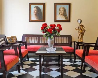 Hostal La Isabela - Camagüey - Salon