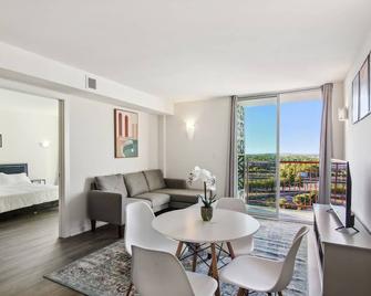 6324 Chef Menteur Hwy - Nova Orleães - Sala de estar