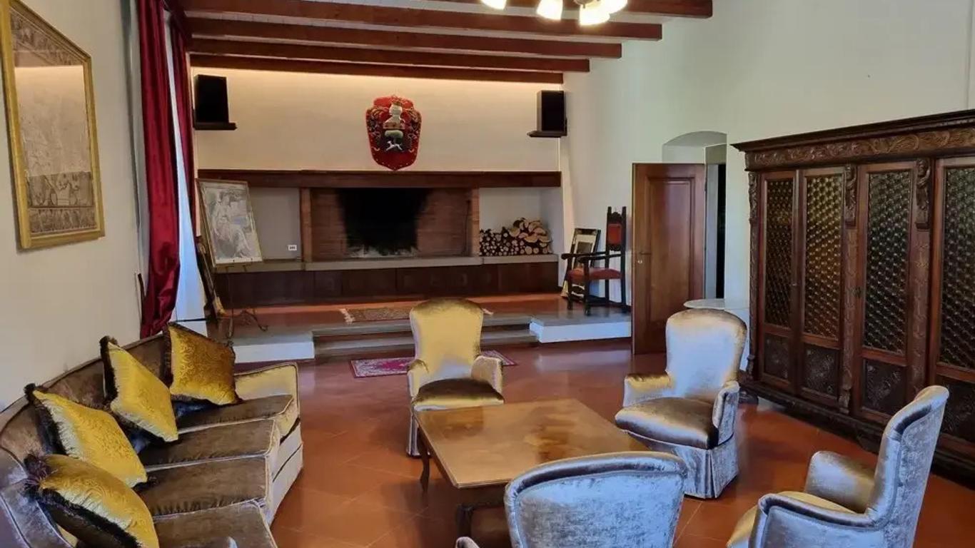 Agriturismo Villa Godenano - Pool&Restaurant