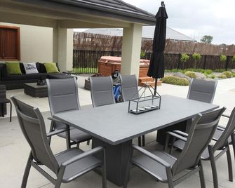 Grasslands Bed & Breakfast - Cambridge - Patio