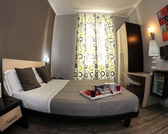 H Rooms Boutique Hotel - Napoli - Camera da letto