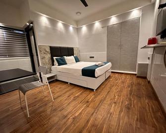 The Bouvice Hotel - Bangalore - Habitación