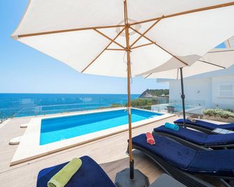 Casa Carol on the rocks MHM - Capdepera - Balcon