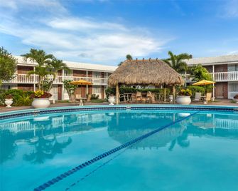 Best Western Palm Beach Lakes - West Palm Beach - Piscina