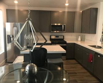Completely Furnished 30 Day Corporate Rental - Taylorsville - Kitchen