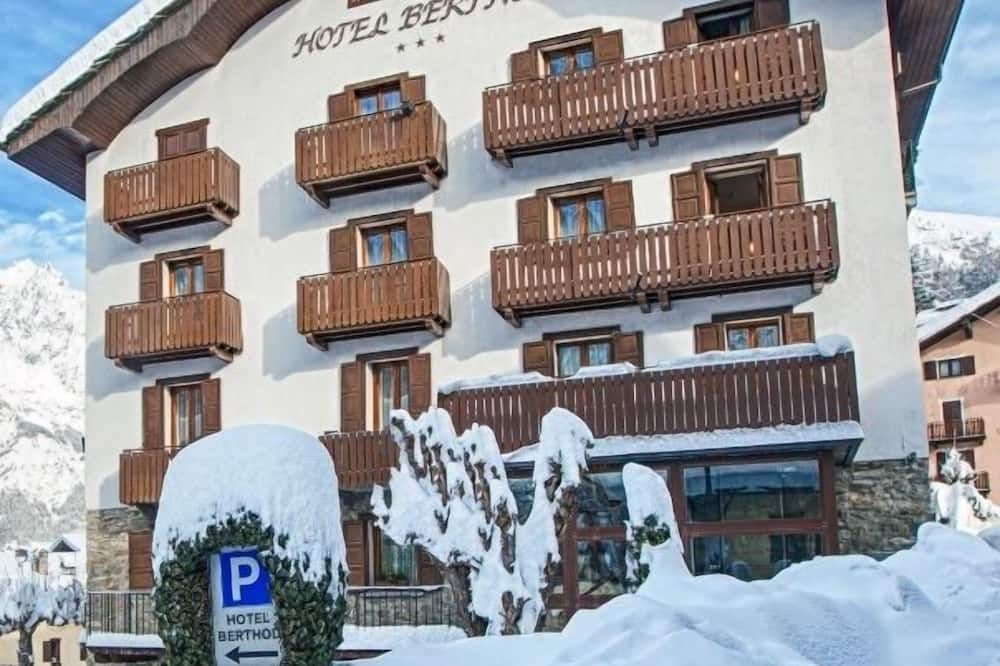 بريتود - كورمايور - مبنى