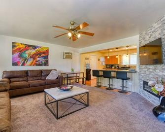 Paradise Estates is a tranquil ranch style home close to walking trail, shopping - Matteson