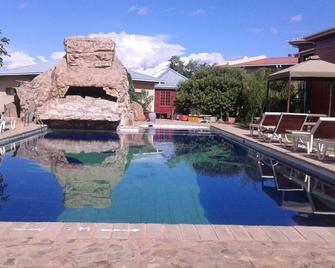 Adansonia Hotel - Francistown