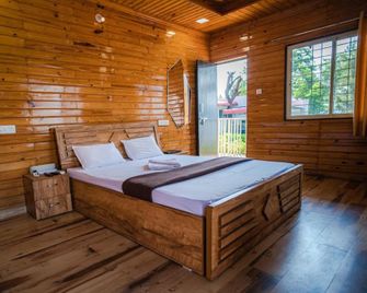 Sunshine Resort - Pune - Bedroom