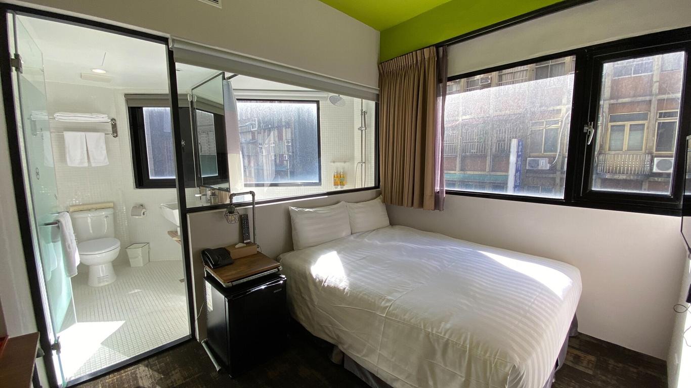Cho Hotel