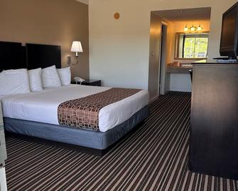 Ambassadors Inn & Suites - Virginia Beach - Ložnice