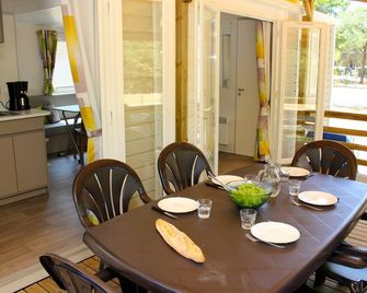 Camping Saint Disdille - Thonon-les-Bains - Eetruimte