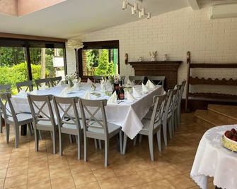 Forest villa - Karmelava - Restaurant