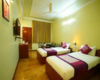 Hotel Satlaj - Raipur - Camera da letto