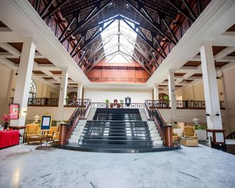 Ponderosa Golf & Country Resort - Johor Bahru - Lobby