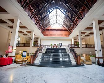 Ponderosa Golf & Country Resort - Johor Bahru - Lobby