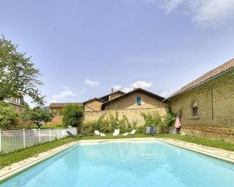 Le Vigneronnage - Saint-Julien - Saint-Julien - Piscina