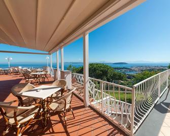 Hotel Villa Ireos - Ischia - Balkon