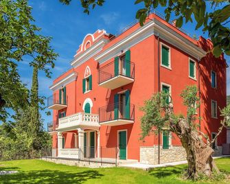 โรงแรมสปอร์ต โอลิมโป - การ์ดา - อาคาร