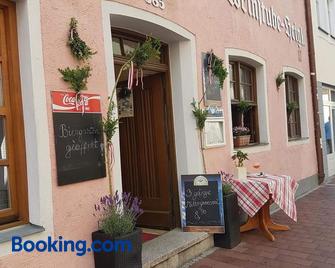 Weinstube Heigl Restaurante Pizzeria Puccini - Landshut - Building