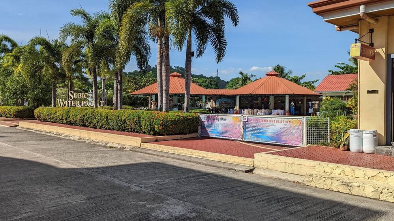 Subic Waterfront View Resort