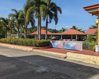 Subic Waterfront View Resort - Olongapo City - Zwembad