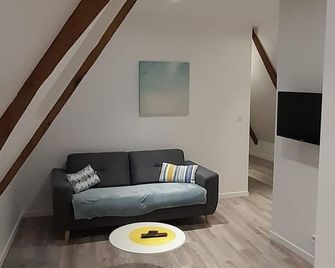 Appartement Dans Maison De 1789 Au Centr - Vitré - Soggiorno
