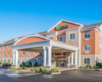 Best Western Plus 1000 Islands Hotel & Suites - Gananoque - Edificio