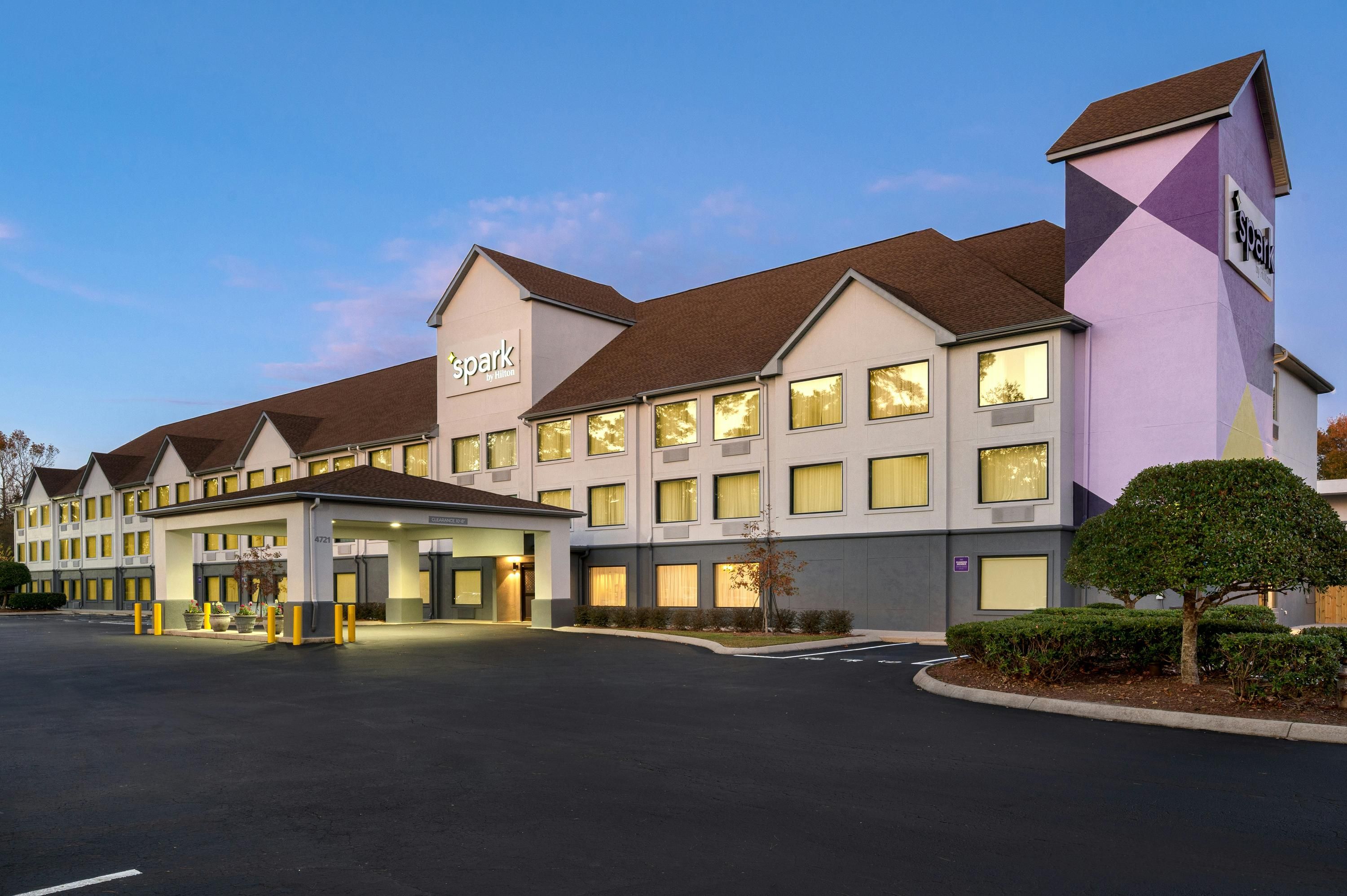 Spark by Hilton Wilmington thumbnail 3