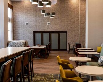 Hampton Inn & Suites Leesburg - Leesburg - Restaurant