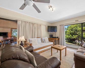 San Lameer Villa Rentals 12405 - Southbroom - Wohnzimmer