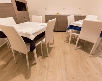 B&B Sigò - Trani - Restaurant