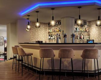 Leonardo Hotel Hamburg Elbbruecken - Hamburg - Bar