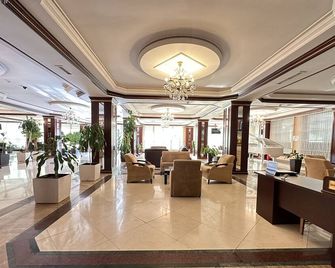 Modern Hotel Baku - באקו - לובי