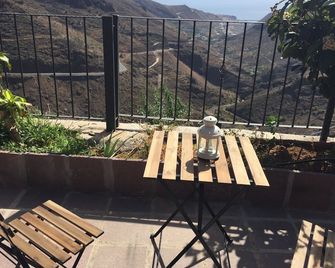 House on the outskirts of San Sebastian, full contact with nature. - San Sebastián de La Gomera - Balcon