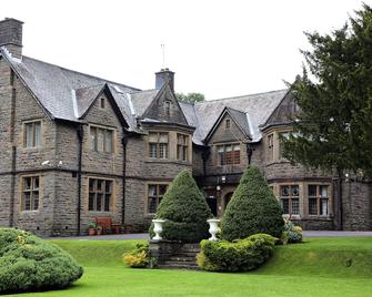 Maes Manor Country Hotel - Newport - Building