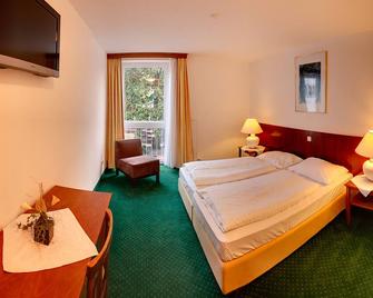 Hotel zur Post - Illmitz - Bedroom