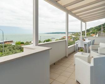 Maranto Vista - Yourplace Abruzzo - Fossacesia - Balcone