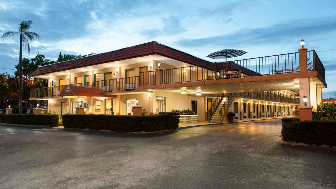 دايز إن باي ويندام كليرووتر/جالف تو باي