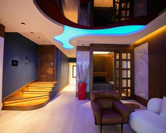 Lalila Blue Suites - מרמריס