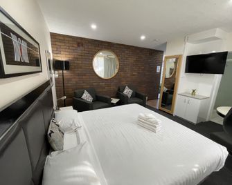 Lakeview Motor Inn - Belmont - Schlafzimmer