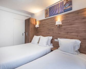 Hotel Luxor - Issy-les-Moulineaux - Sypialnia