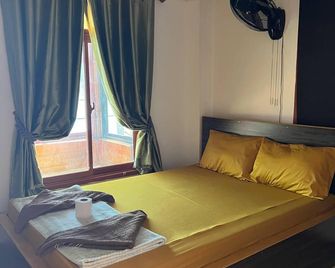 White Rose Guesthouse - Kaôh Rŭng - Sovrum