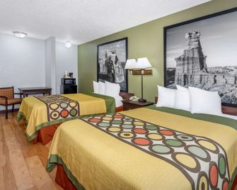 Super 8 by Wyndham Amarillo Central TX - Amarillo - Habitación
