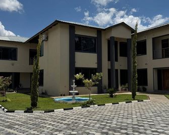 Eleganciana Lodges Limited - Lusaka - Gebäude
